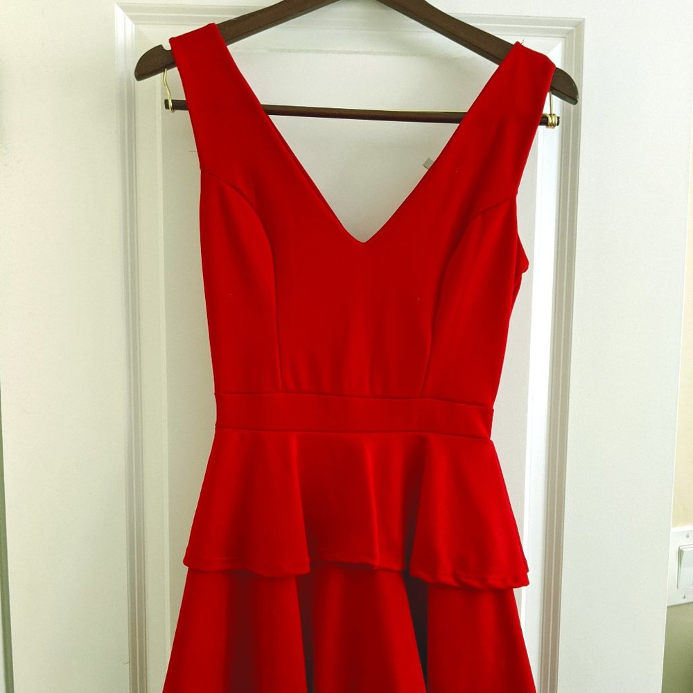 V-Neck Layered Cocktail Dress - Red